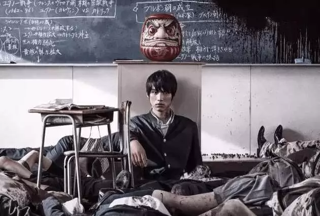 人性泯滅!看完這7部漫畫改編「血腥殺戮電影」會讓你感到「人性黑暗的絕望」#4 除了主角之外的人都死光?!