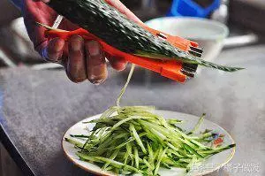 愛吃炸醬麵的請收藏,這8種炸醬麵爽口又開胃,好吃到停不下來!