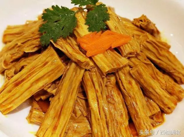 紅燒腐竹的做法是怎樣的？這個方法一定得學學，好吃開胃，很下飯