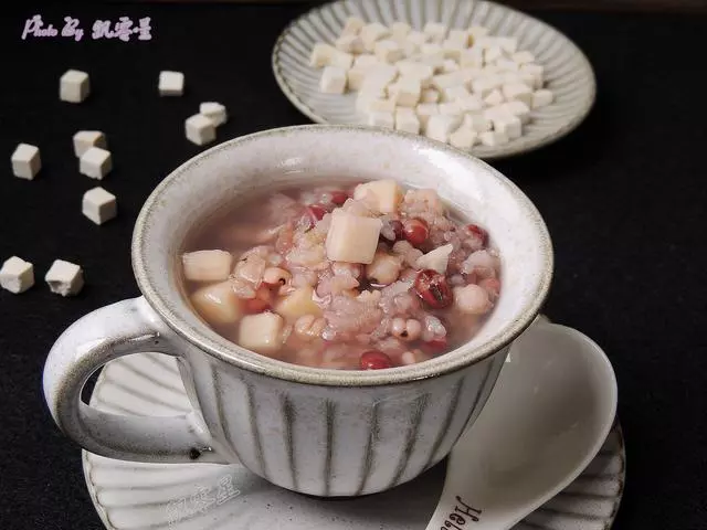 早餐就愛這碗粥,健脾祛濕解暑熱,好喝又營養,特別是女士要多喝