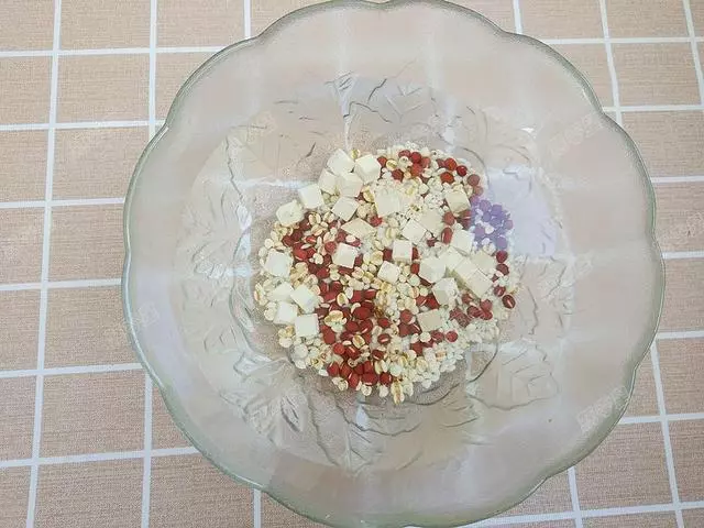 早餐就愛這碗粥,健脾祛濕解暑熱,好喝又營養,特別是女士要多喝
