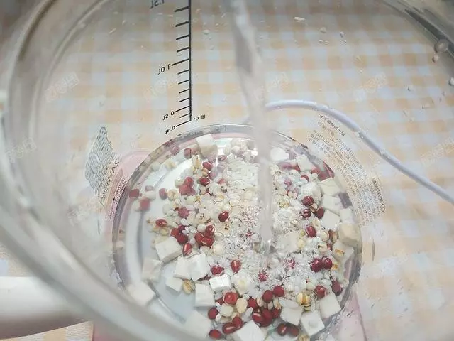 早餐就愛這碗粥,健脾祛濕解暑熱,好喝又營養,特別是女士要多喝