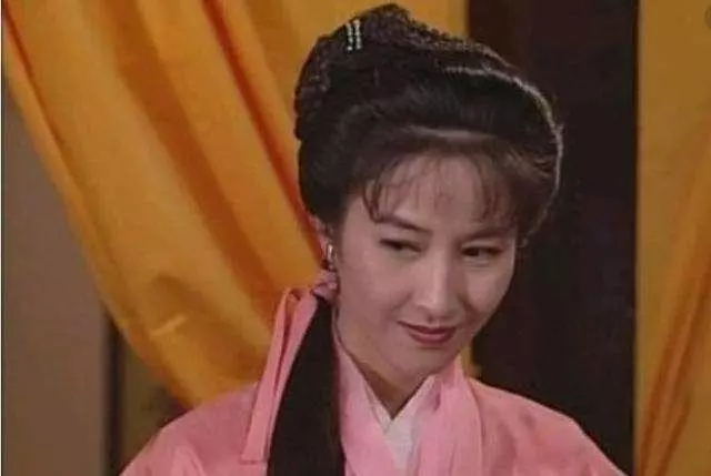 她是張家輝的妻子,公認的不老女神,55歲依然保持著25歲的面容!