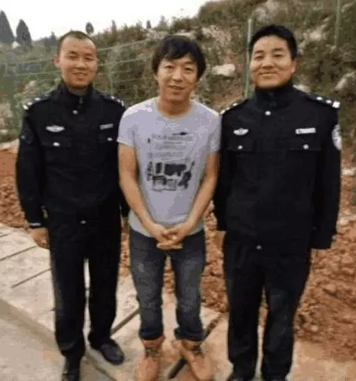 明星的「尷尬」瞬間,看到最後一張,我實在沒忍住!