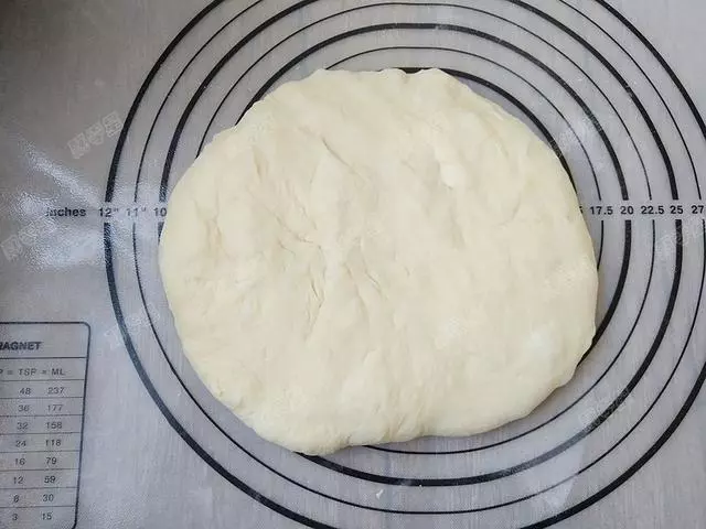 詳細步驟教您做吐司,香甜可口,超柔軟能拉絲,跟著做,一次成功!
