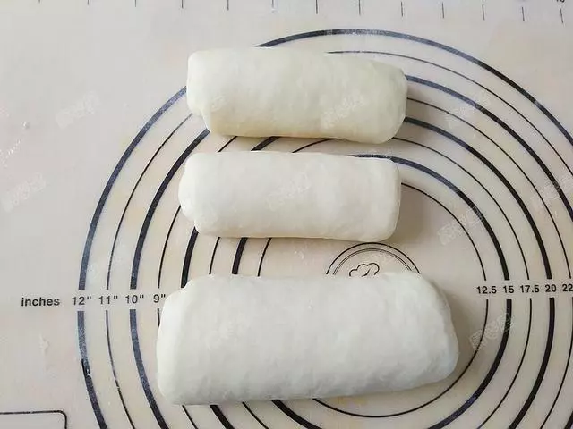 詳細步驟教您做吐司,香甜可口,超柔軟能拉絲,跟著做,一次成功!