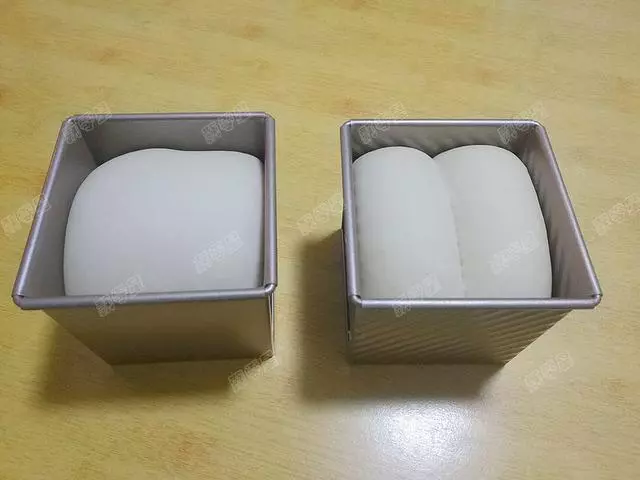 詳細步驟教您做吐司,香甜可口,超柔軟能拉絲,跟著做,一次成功!
