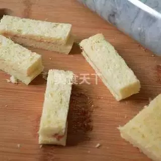 吐司剩下的邊角料還能這樣做?酥脆香甜,比薯片還好吃!