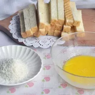 吐司剩下的邊角料還能這樣做?酥脆香甜,比薯片還好吃!