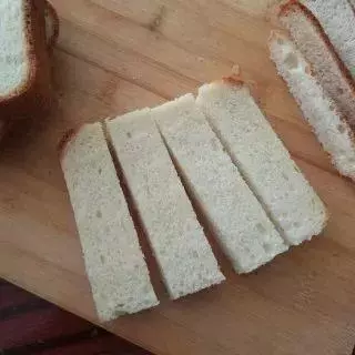 吐司剩下的邊角料還能這樣做?酥脆香甜,比薯片還好吃!