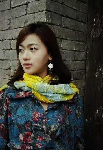 【吳謹言也有甜美的一面!】史上最Man宮女魏瓔珞『清純鄰家女孩Feel』的舊照讓粉絲們都戀愛了!