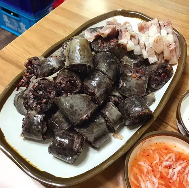 21個世界各地最奇葩的「特色黑暗料理」,臺灣「上榜食物」讓人有點意外阿XDD