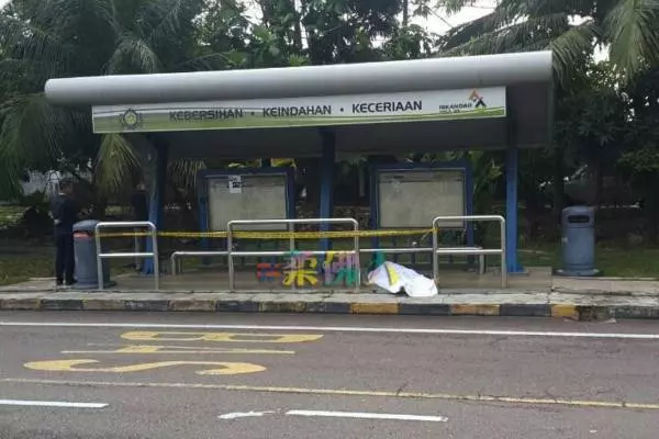 最新轟動! 疑遭毆打重傷身亡 青年棄屍巴士候車亭