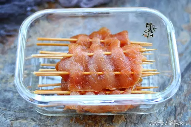 孩子最愛吃這肉,又香又嫩汁也足,做1次吃1周,倍兒香!