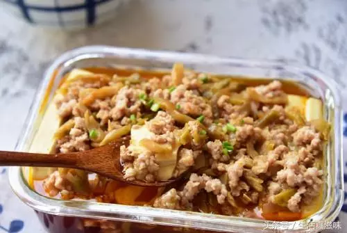 夏天孩子特別愛吃的這種家常蒸菜,方便又營養,每次做都不夠吃