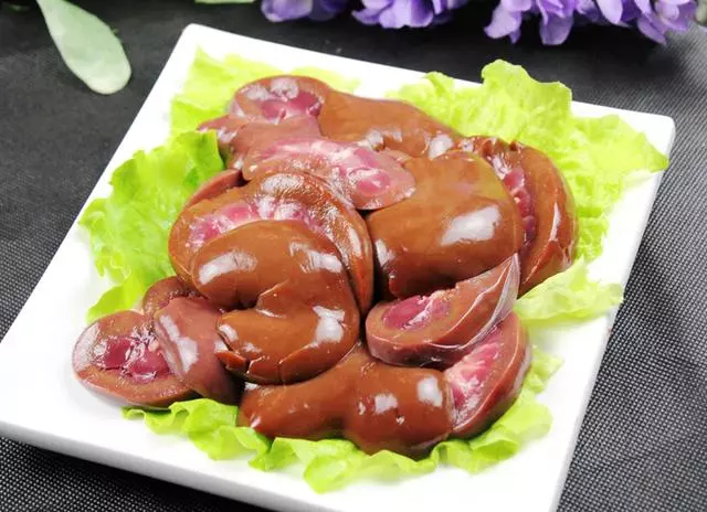 8款滋補養生湯,補腎壯腰、填虛扶陽,用美味消除腰酸背痛症狀
