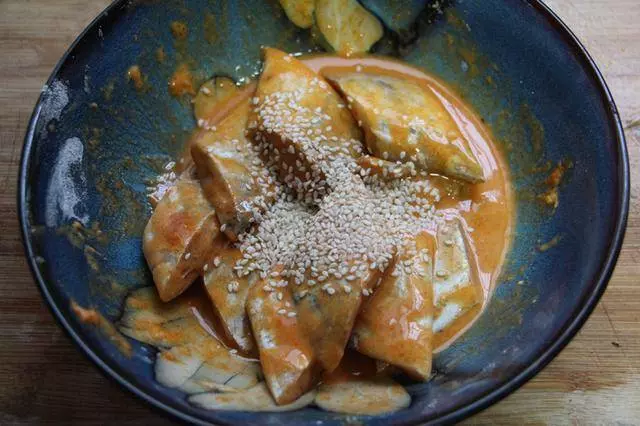 孩子最愛的帶魚吃法,外焦里嫩香氣撲鼻,三伏天做起來也很容易