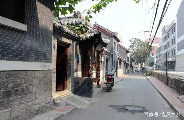 老太生病兒子兒媳不管,只好求前兒媳幫忙,老闆給前兒媳升職加薪