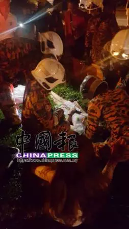 新山馬賽地失控 華裔男子身亡 3人傷