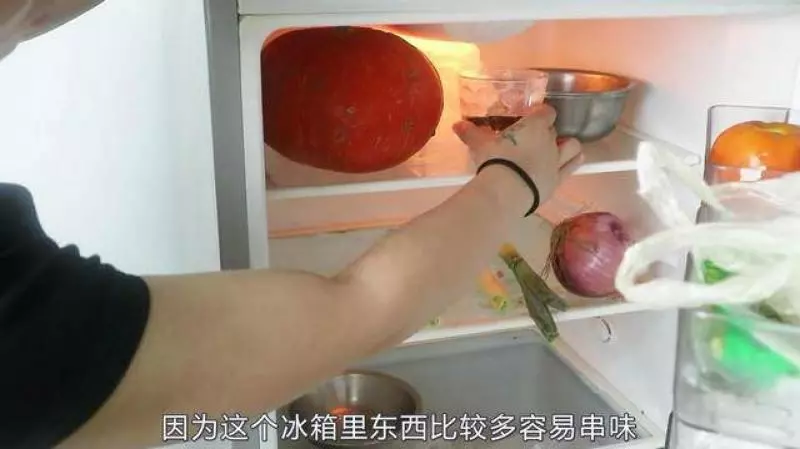 八角白醋混在一起厲害了,解決了千家萬戶的大難題,看完都試試吧