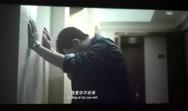 致前任:敬往事一杯酒,再愛也不要回頭了。