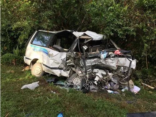 ◤打巴車禍9死◢ 8女死者皆祖母級 ,想不到他們是要去做... R.I.P