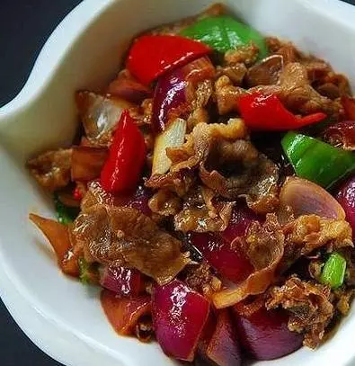 香死人的19種洋蔥的做法,比飯店做的還好吃,比燉肉好吃百倍!