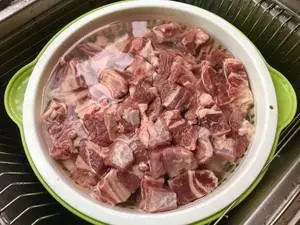 紅燒牛肉這樣做才好吃!其實很簡單,幾步就能做出美味的紅燒牛肉