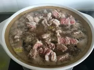 紅燒牛肉這樣做才好吃!其實很簡單,幾步就能做出美味的紅燒牛肉