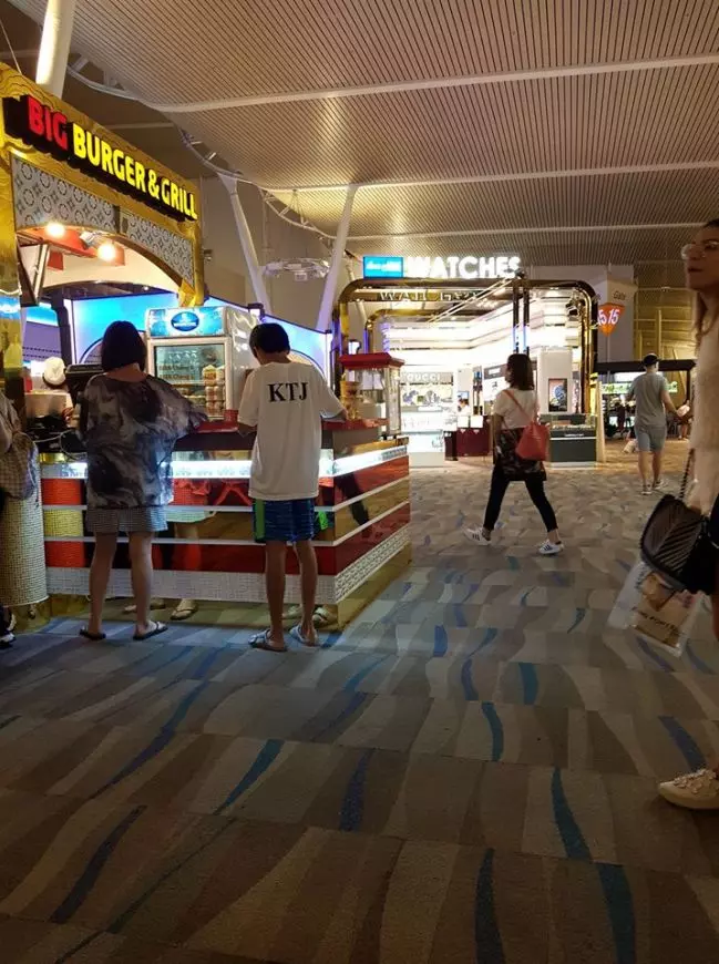 大馬13歲男孩一個舉動,感動全國網民狂LIKE爆!
