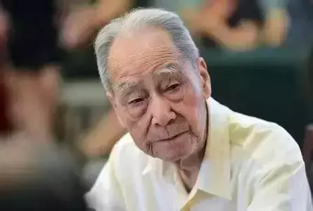 今天,我們不說年齡,只談青春