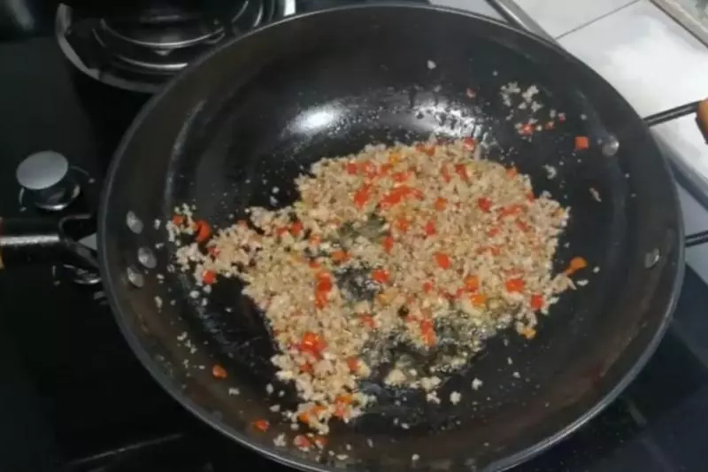肉末豆腐換一種新做法,色香味俱全,飯店大廚都說好!