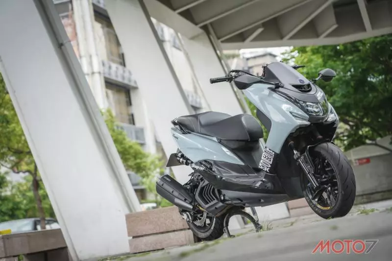 改裝車庫:YAMAHA SMAX 155 by周恩民