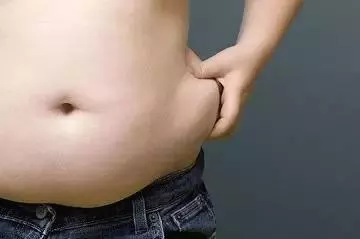 女人減腰上的肉， 用這[3個]方法肯定行！