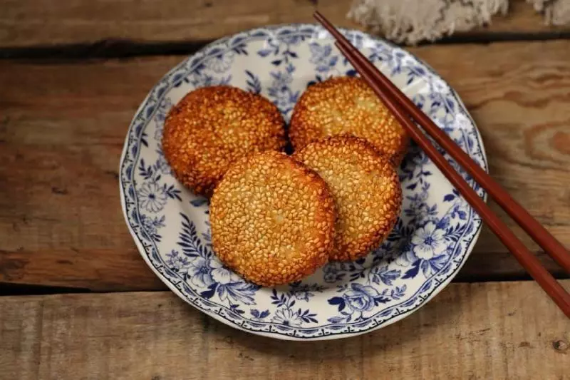 紅薯這樣做最好吃,口感軟糯香甜,孩子把它當零食,一出鍋就吃仨