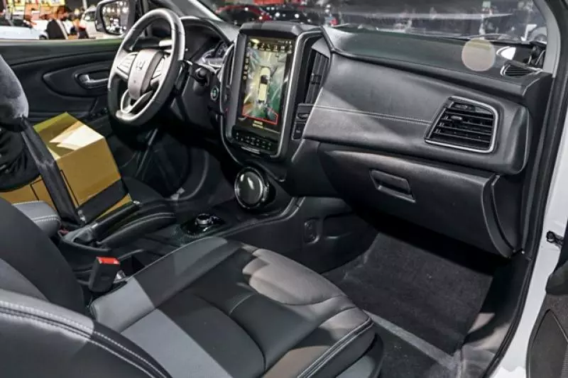 電動車 Luxgen U5 EV 動力規格曝光!極速最高 1** 公里