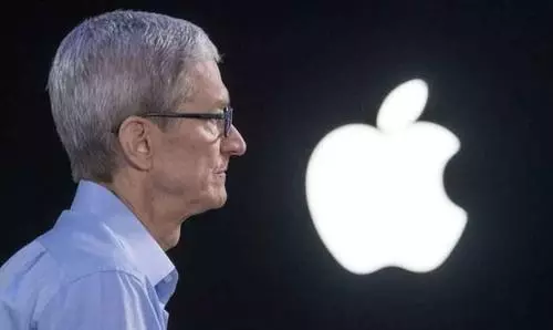 新iPhone實錘:雙卡雙待和機海戰術,網友:庫克坐不住了?
