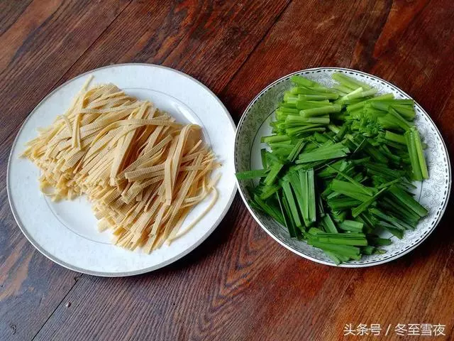秋天多吃這道菜,簡單炒一炒,清淡健康,清胃腸