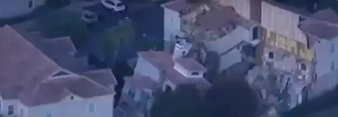震撼實拍【地震來襲的一幕】快看~下一秒百姓都來不及逃跑。。太可怕了