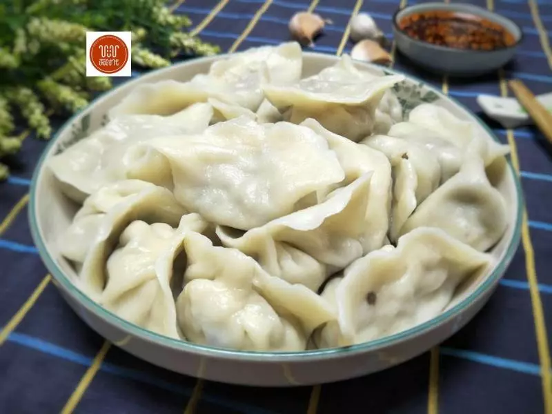 用它來包餃子,味道好鮮美,成本好低,吃一次想十次,夏天吃正好