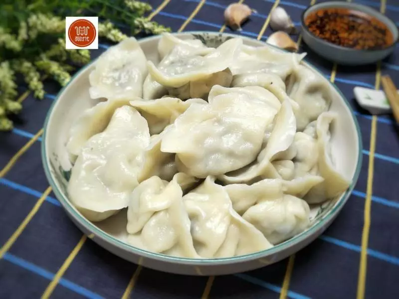 用它來包餃子,味道好鮮美,成本好低,吃一次想十次,夏天吃正好