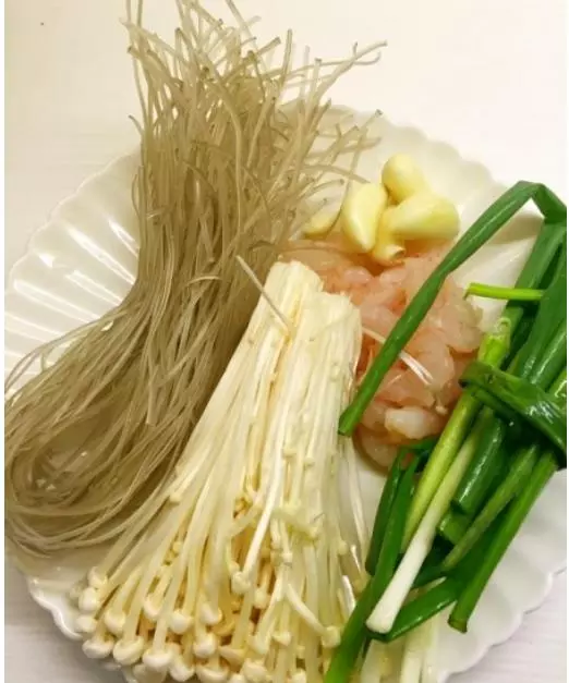 入秋後,這菜孩子要多吃,簡單蒸一蒸,孩子常吃長個快,發育良!