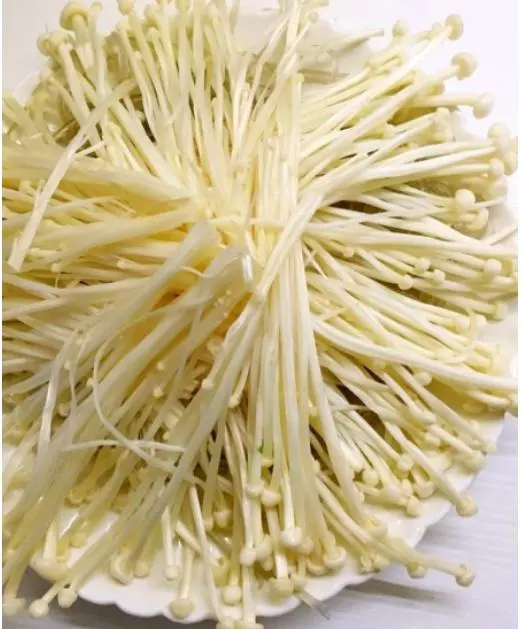 入秋後,這菜孩子要多吃,簡單蒸一蒸,孩子常吃長個快,發育良!