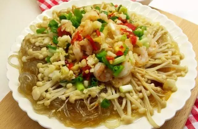 入秋後,這菜孩子要多吃,簡單蒸一蒸,孩子常吃長個快,發育良!