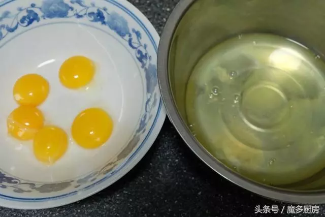 這個蛋糕配方好,無油無奶又低糖,新鮮味美又健康,電飯煲就能做