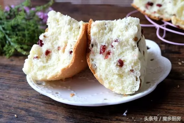 這個蛋糕配方好,無油無奶又低糖,新鮮味美又健康,電飯煲就能做