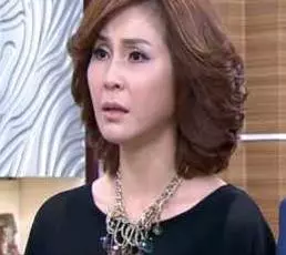 本土女星驚傳「身患重病」每晚只能坐著睡!沒想到今年才47歲的她,竟然罹患...