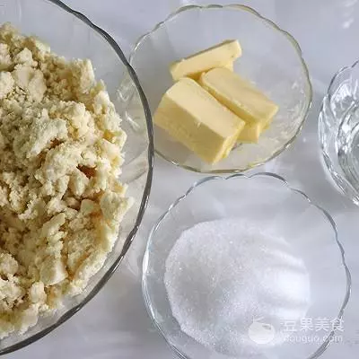 綠豆脫皮有技巧,輕鬆製作綠豆糕