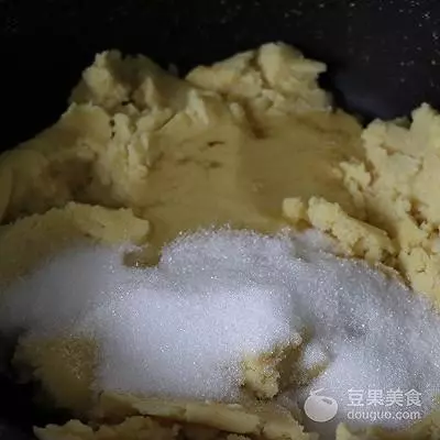 綠豆脫皮有技巧,輕鬆製作綠豆糕