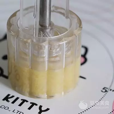 綠豆脫皮有技巧,輕鬆製作綠豆糕